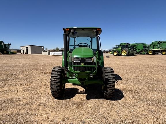 Image of John Deere 5060E equipment image 1