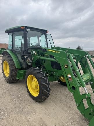 Image of John Deere 5060E equipment image 3