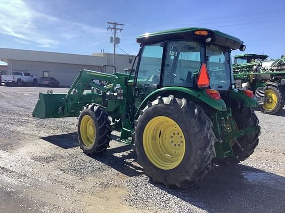 Image of John Deere 5060E equipment image 1