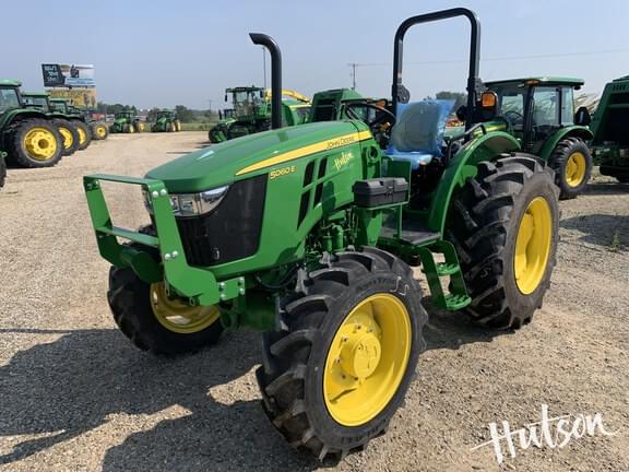 Image of John Deere 5060E equipment image 1