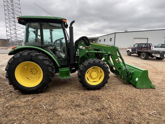 Image of John Deere 5060E equipment image 4