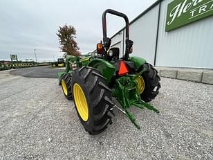 Main image John Deere 5060E 5