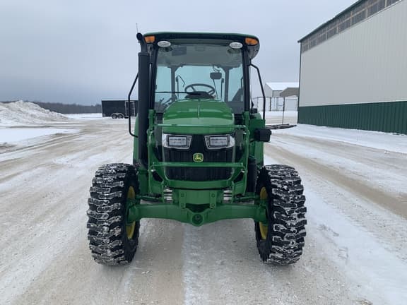 Image of John Deere 5060E equipment image 4