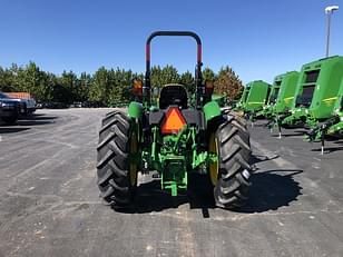 Main image John Deere 5060E 4