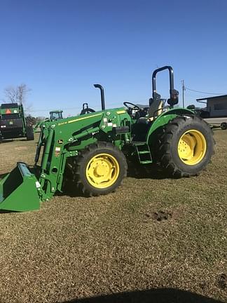 Image of John Deere 5060E Image 0