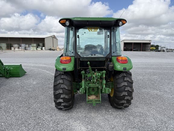 Image of John Deere 5060E equipment image 3