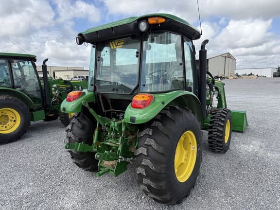 Image of John Deere 5060E equipment image 4