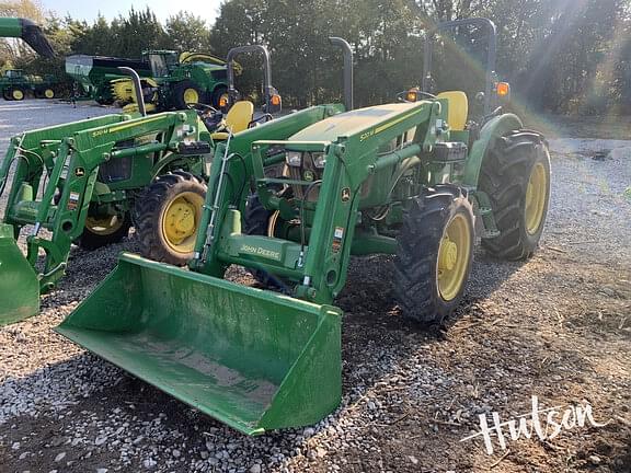 Image of John Deere 5060E equipment image 3