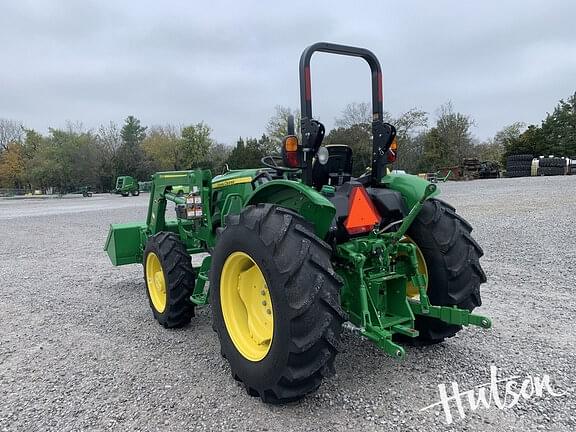 Image of John Deere 5060E equipment image 2