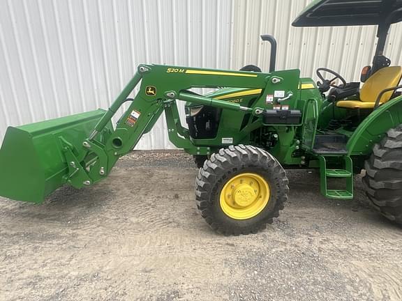 Image of John Deere 5060E equipment image 3