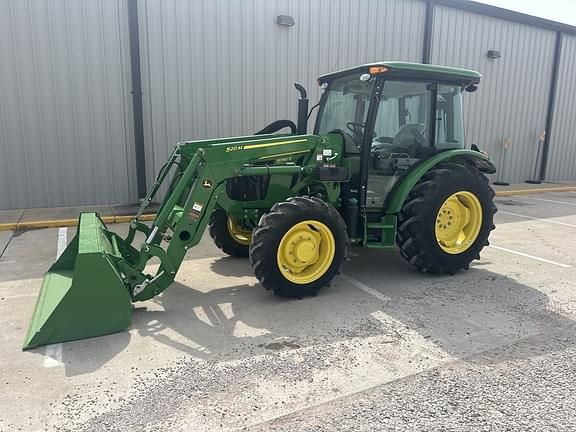 Image of John Deere 5060E equipment image 1