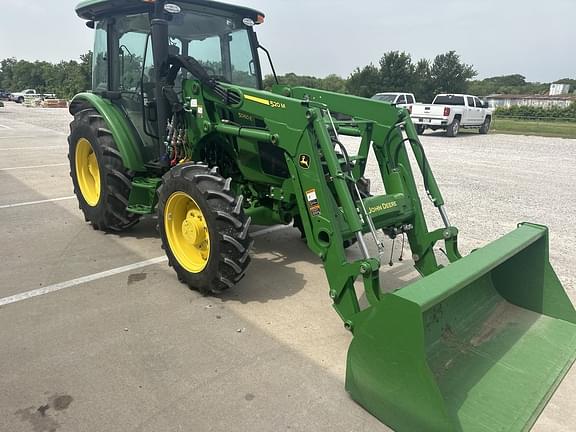 Image of John Deere 5060E equipment image 4