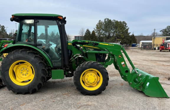 Image of John Deere 5060E equipment image 2