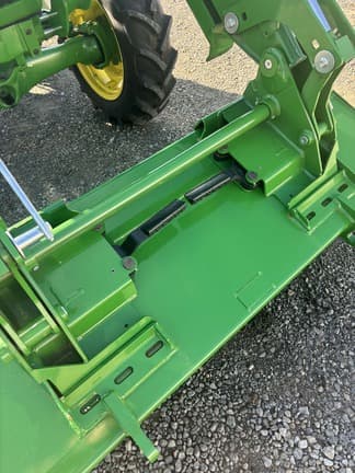 Image of John Deere 5060E equipment image 4