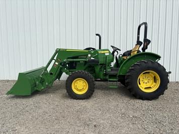 Main image John Deere 5060E
