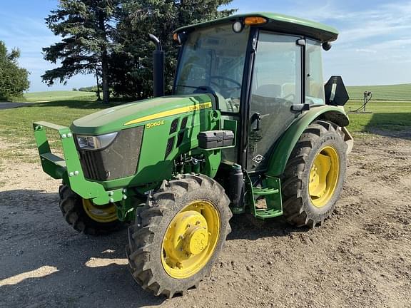 Image of John Deere 5060E Primary image