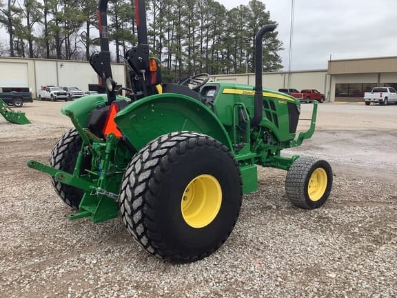 Image of John Deere 5060E equipment image 4