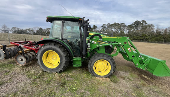 Image of John Deere 5060E equipment image 2