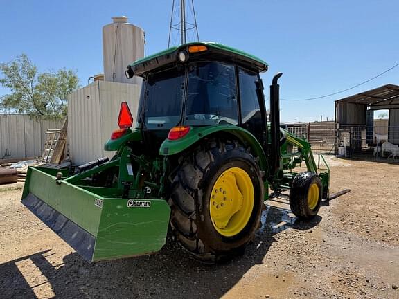 Image of John Deere 5060E equipment image 3