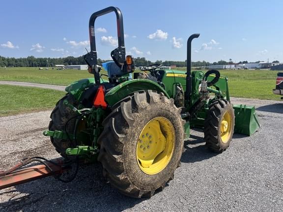 Image of John Deere 5060E equipment image 3