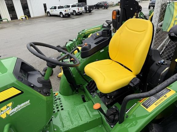 Image of John Deere 5060E equipment image 4