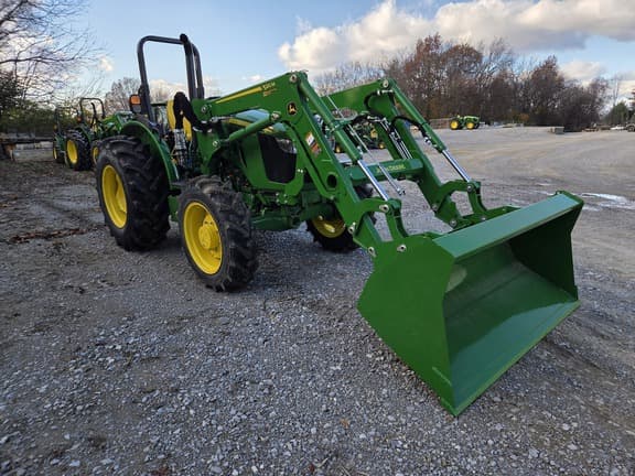 Image of John Deere 5060E equipment image 1