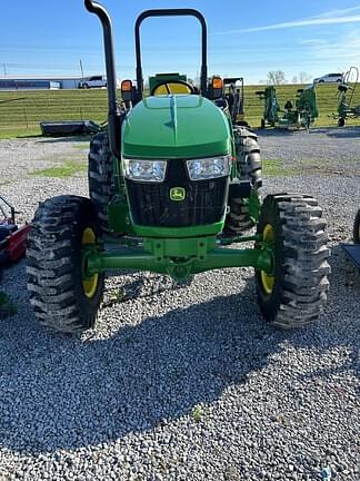 Image of John Deere 5060E equipment image 2