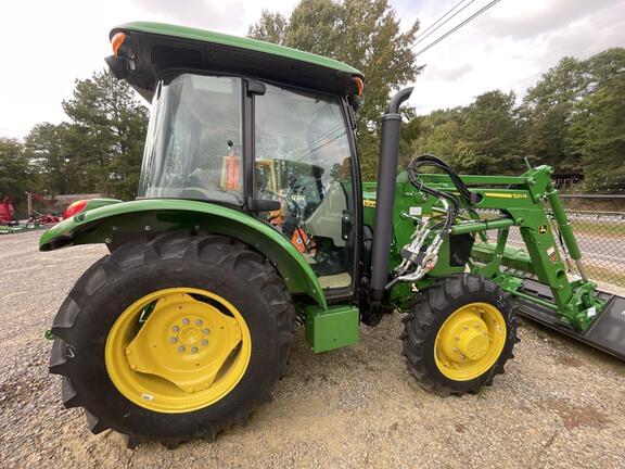 Image of John Deere 5060E equipment image 1
