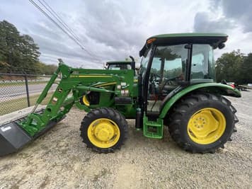 Main image John Deere 5060E