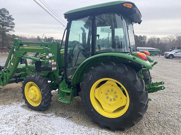 Image of John Deere 5060E equipment image 1