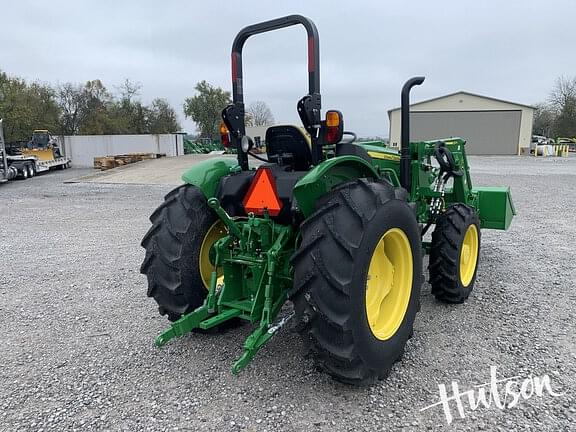 Image of John Deere 5060E equipment image 1