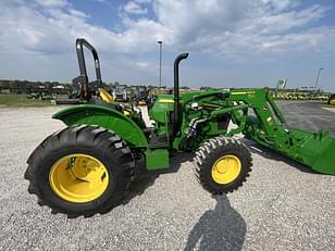 Main image John Deere 5060E 10