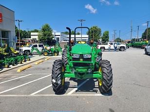 Main image John Deere 5060E 1