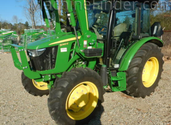 Image of John Deere 5060E Primary image