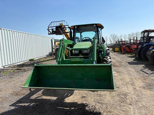 Image of John Deere 5060E equipment image 2
