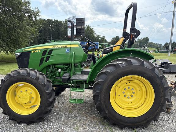 Image of John Deere 5067E Primary image