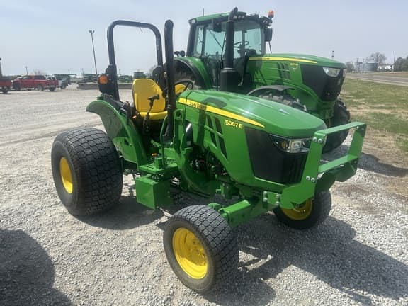 Image of John Deere 5067E Primary image