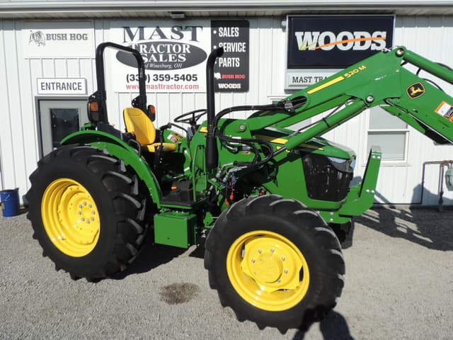 Image of John Deere 5067E equipment image 2