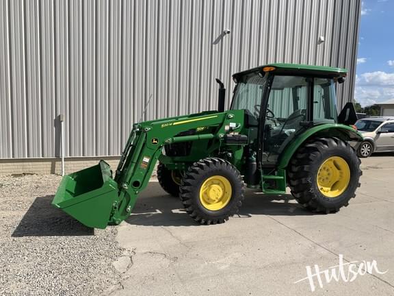 Image of John Deere 5067E equipment image 3