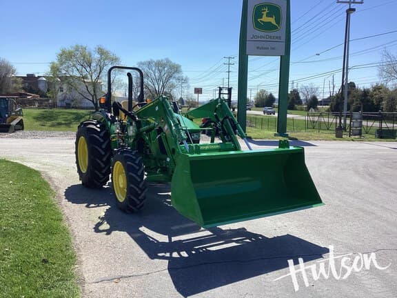 Image of John Deere 5067E equipment image 1