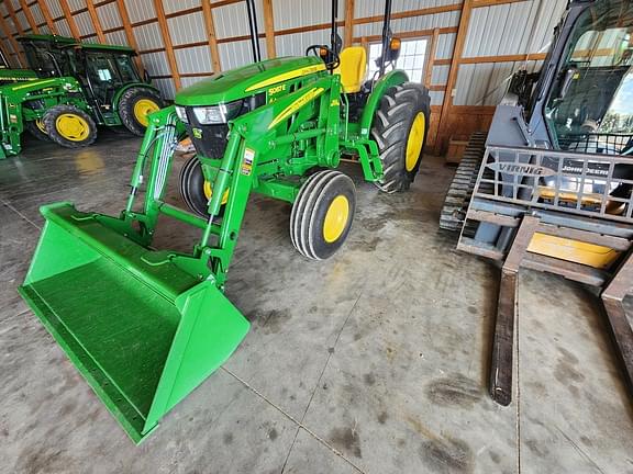 Image of John Deere 5067E Primary image