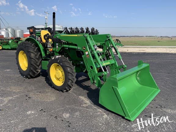 Image of John Deere 5067E equipment image 1