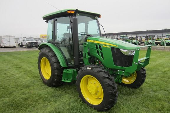 Image of John Deere 5067E equipment image 1