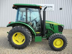 Main image John Deere 5067E 17