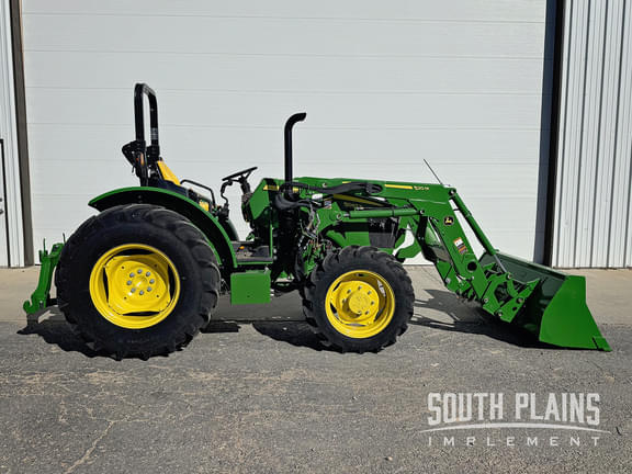 Image of John Deere 5067E equipment image 1