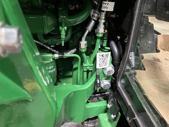 Image of John Deere 5067E equipment image 3