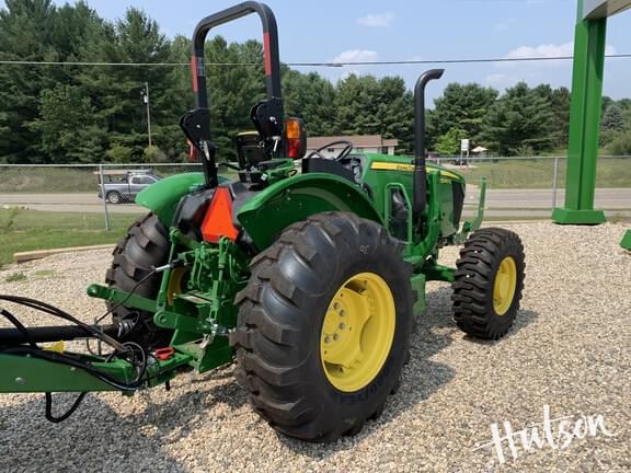 Image of John Deere 5067E equipment image 1