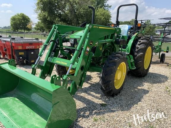 Image of John Deere 5067E equipment image 2