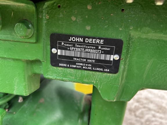 Image of John Deere 5067E equipment image 1