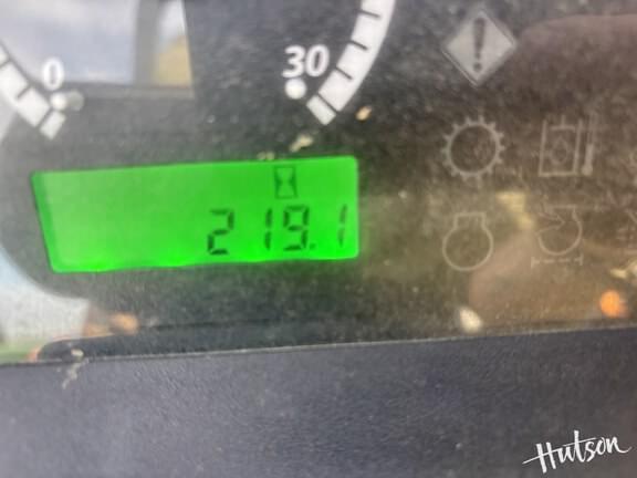 Image of John Deere 5067E equipment image 4